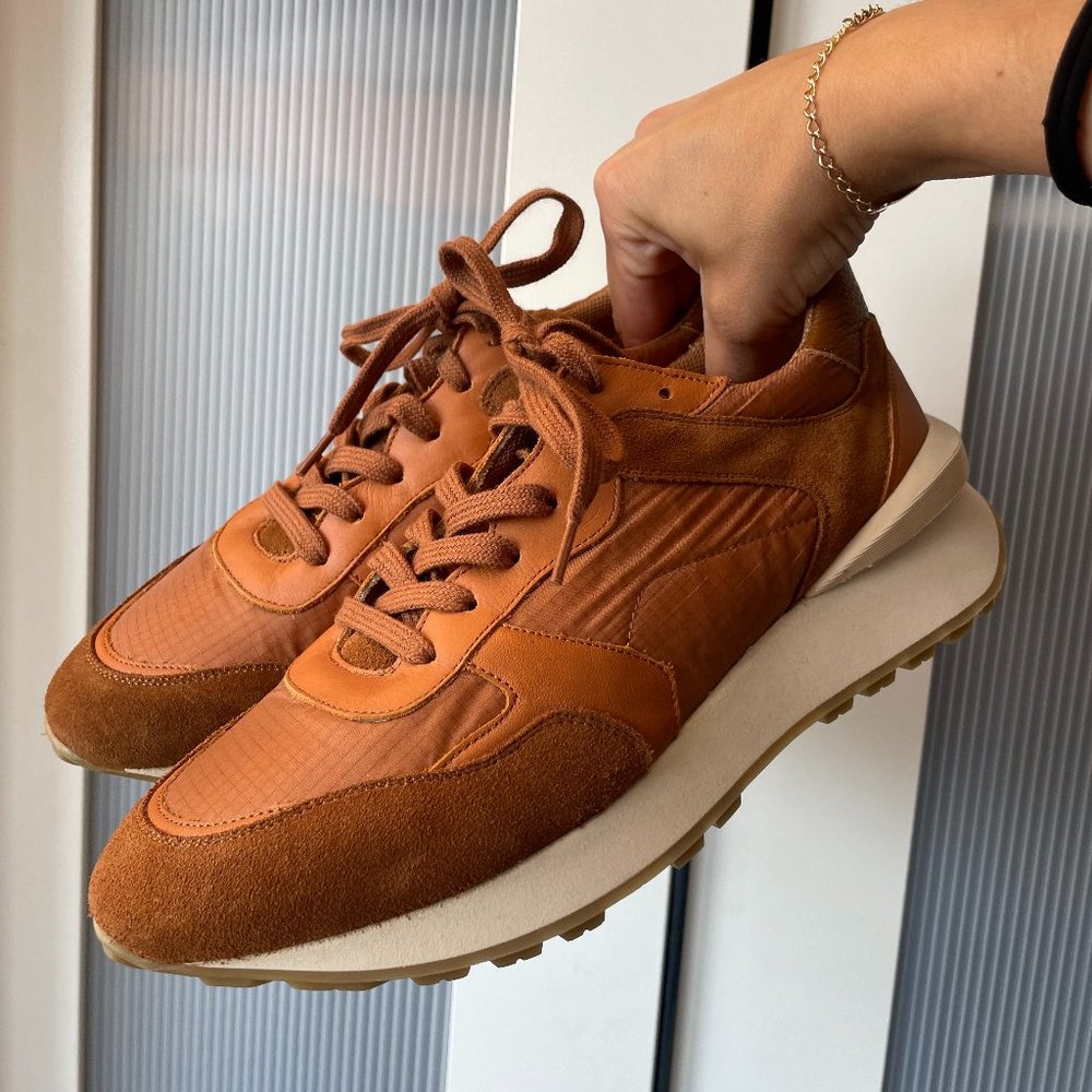 Camel colored Sneakers - never worn!